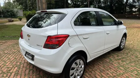 CHEVROLET Onix Hatch 1.4 4P FLEX LT, Foto 9