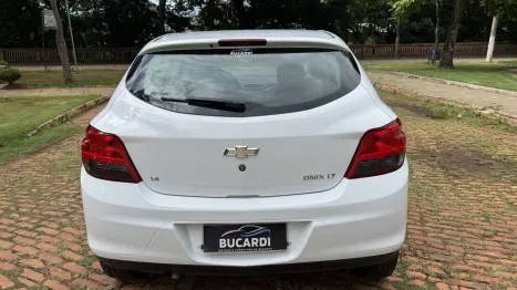 CHEVROLET Onix Hatch 1.4 4P FLEX LT, Foto 11