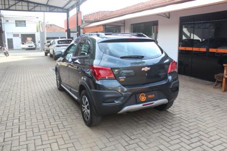 CHEVROLET Onix Hatch 1.4 4P FLEX ACTIV, Foto 5