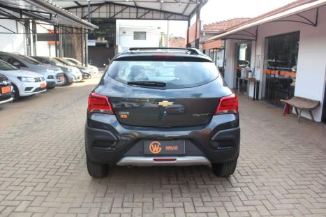 CHEVROLET Onix Hatch 1.4 4P FLEX ACTIV, Foto 6