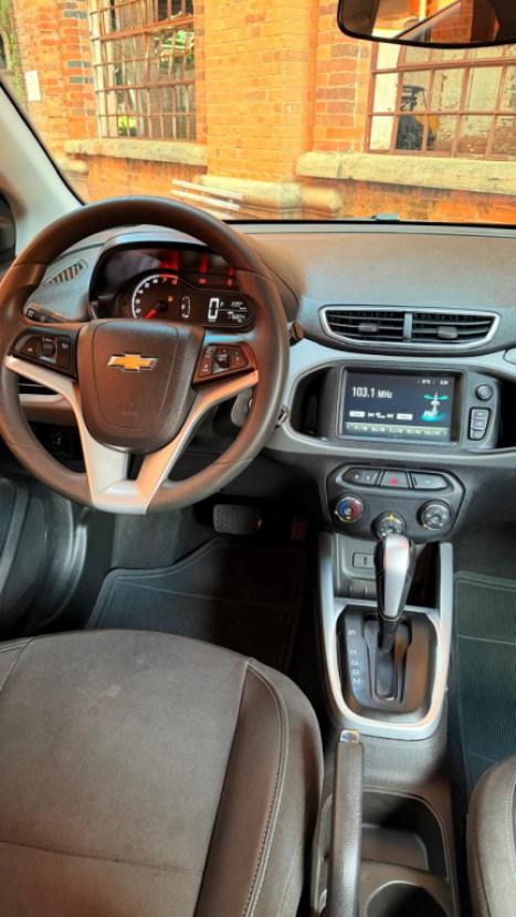 CHEVROLET Onix Hatch 1.4 4P FLEX LT AUTOM�TICO, Foto 8
