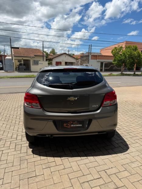 CHEVROLET Onix Hatch 1.0 4P FLEX LS, Foto 4