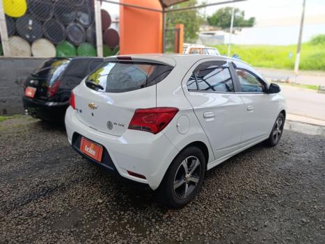 CHEVROLET Onix Hatch 1.4 4P FLEX LTZ, Foto 3