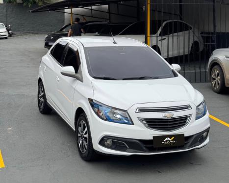 CHEVROLET Onix Hatch 1.4 4P FLEX LTZ, Foto 3