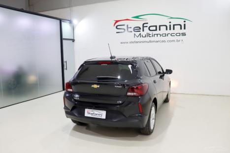 CHEVROLET Onix Hatch 1.0 12V 4P FLEX LT TURBO AUTOM�TICO, Foto 11