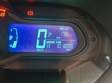 CHEVROLET Onix Hatch 1.4 4P FLEX ACTIV AUTOM�TICO, Foto 10