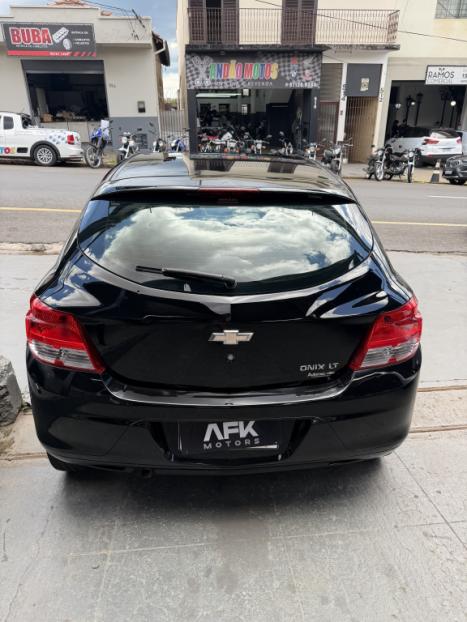 CHEVROLET Onix Hatch 1.0 4P FLEX LT, Foto 5