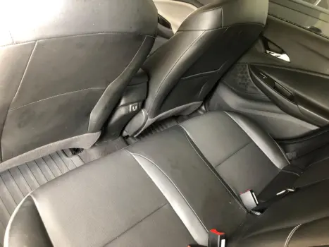 CHEVROLET Onix Hatch 1.0 12V 4P FLEX PREMIER TURBO AUTOM�TICO, Foto 7