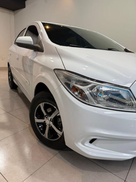 CHEVROLET Onix Hatch 1.0 4P FLEX LT, Foto 4