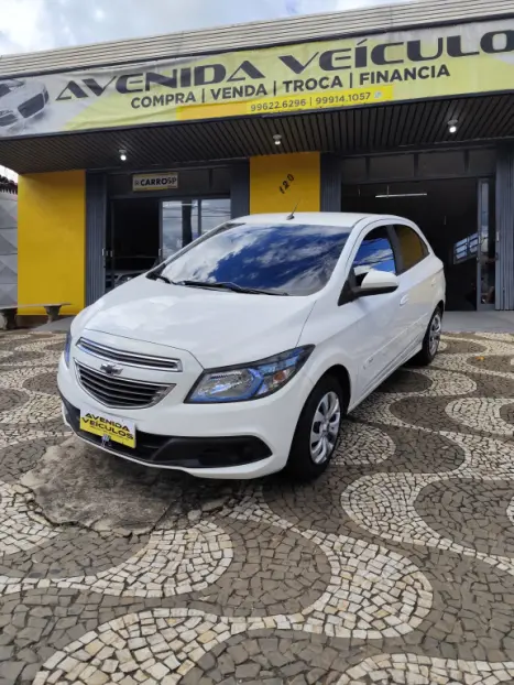 CHEVROLET Onix Hatch 1.4 4P FLEX LT, Foto 9