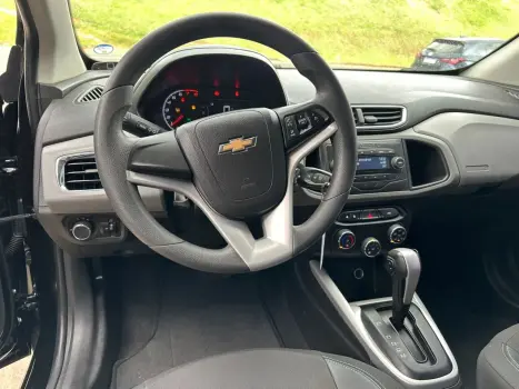 CHEVROLET Onix Hatch 1.4 4P FLEX ADVANTAGE AUTOM�TICO, Foto 6
