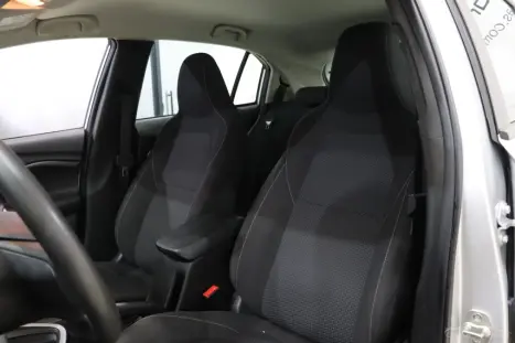 CHEVROLET Onix Hatch 1.0 12V 4P FLEX LT TURBO AUTOM�TICO, Foto 7