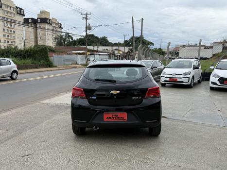 CHEVROLET Onix Hatch 1.4 4P FLEX LT, Foto 6