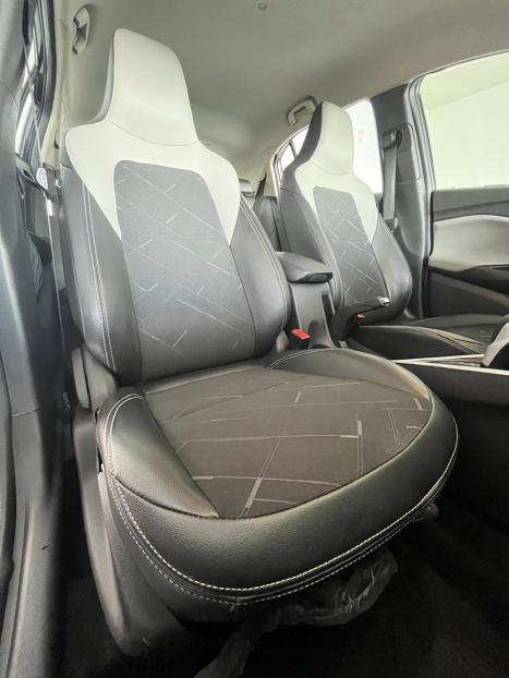 CHEVROLET Onix Hatch 1.0 12V 4P FLEX PREMIER TURBO AUTOM�TICO, Foto 19