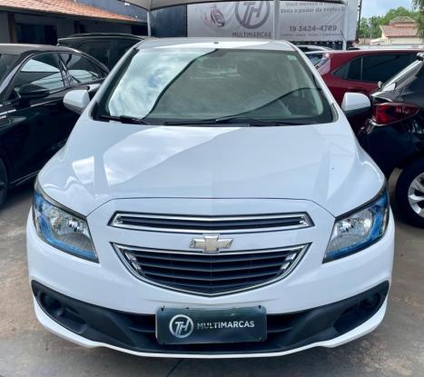CHEVROLET Onix Hatch 1.4 4P FLEX LT, Foto 2