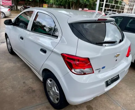 CHEVROLET Onix Hatch 1.0 4P FLEX JOY, Foto 4