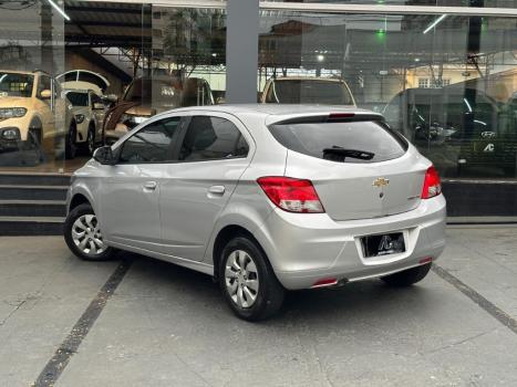 CHEVROLET Onix Hatch 1.0 4P FLEX LT, Foto 5