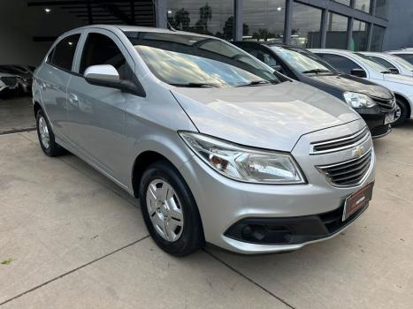 CHEVROLET Onix Hatch 1.0 4P FLEX LT, Foto 2