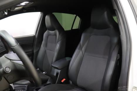 CHEVROLET Onix Hatch 1.0 12V 4P FLEX RS TURBO AUTOM�TICO, Foto 7