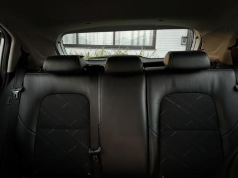 CHEVROLET Onix Hatch 1.0 12V 4P FLEX PREMIER TURBO AUTOM�TICO, Foto 8