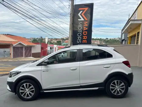 CHEVROLET Onix Hatch 1.4 4P FLEX ACTIV AUTOM�TICO, Foto 6
