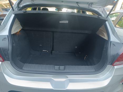 CHEVROLET Onix Hatch 1.0 4P FLEX LTZ TURBO AUTOM�TICO, Foto 11