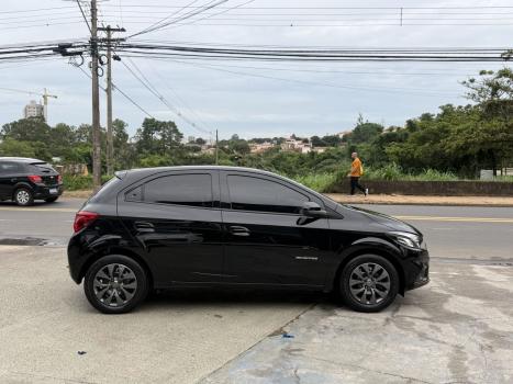 CHEVROLET Onix Hatch 1.4 4P FLEX ADVANTAGE AUTOM�TICO, Foto 5