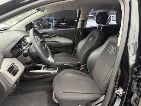 CHEVROLET Onix Hatch 1.4 4P FLEX ADVANTAGE AUTOM�TICO, Foto 10