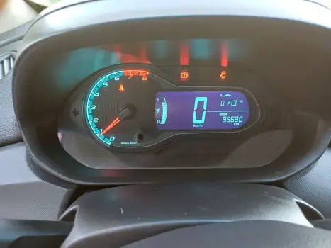 CHEVROLET Onix Hatch 1.4 4P FLEX LTZ, Foto 6