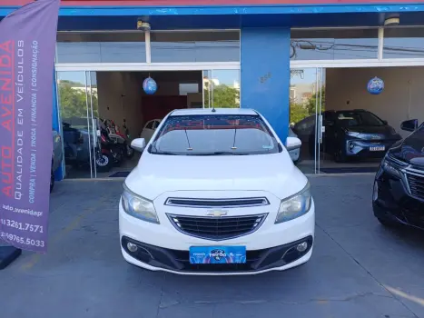 CHEVROLET Onix Hatch 1.4 4P FLEX LTZ, Foto 9