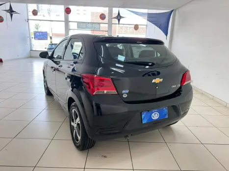 CHEVROLET Onix Hatch 1.4 4P FLEX LTZ AUTOM�TICO, Foto 6