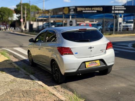 CHEVROLET Onix Hatch 1.0 4P FLEX LT, Foto 4