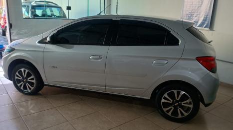 CHEVROLET Onix Hatch 1.4 4P FLEX LTZ AUTOM�TICO, Foto 6