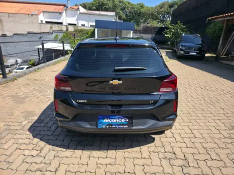 CHEVROLET Onix Hatch 1.0 4P FLEX LT2, Foto 6