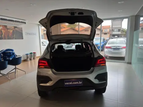 CHEVROLET Onix Hatch 1.4 4P FLEX ACTIV AUTOM�TICO, Foto 12