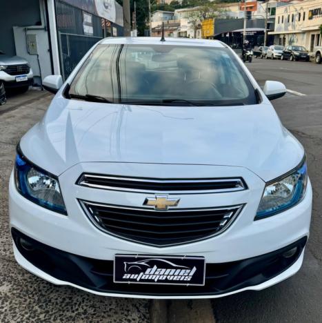 CHEVROLET Onix Hatch 1.4 4P FLEX LT, Foto 5