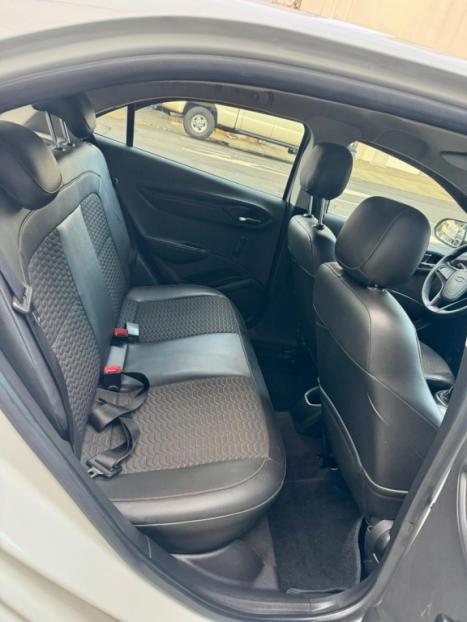 CHEVROLET Onix Hatch 1.4 4P FLEX LT, Foto 8