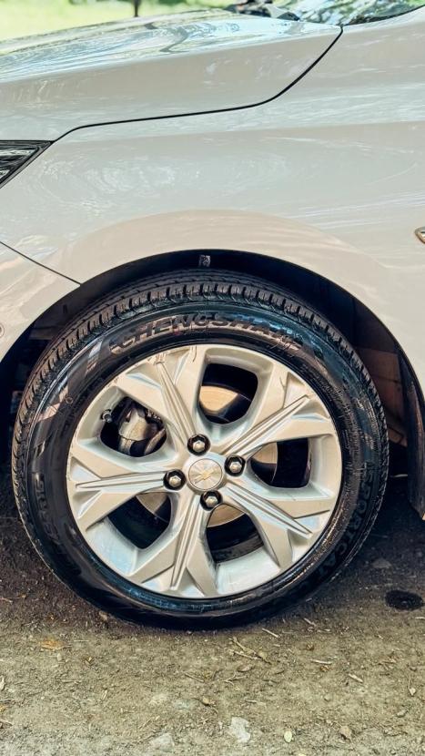 CHEVROLET Onix Hatch 1.0 12V 4P FLEX PREMIER 2 TURBO AUTOM�TICO, Foto 18