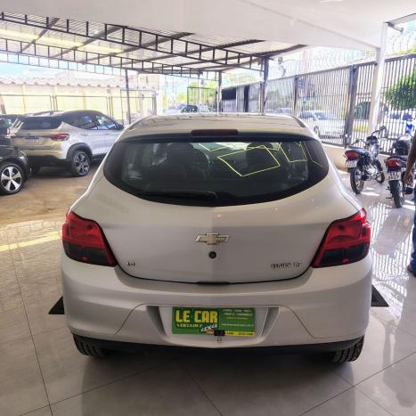 CHEVROLET Onix Hatch 1.4 4P FLEX LT, Foto 9