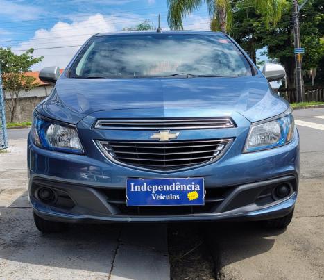 CHEVROLET Onix Hatch 1.0 4P FLEX LT LOLLAPALOOZA, Foto 2