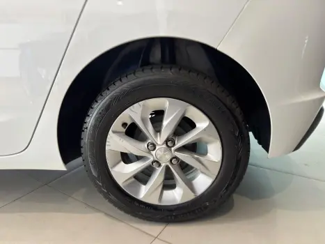 CHEVROLET Onix Hatch 1.0 12V 4P FLEX LT TURBO AUTOM�TICO, Foto 8