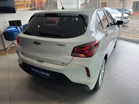 CHEVROLET Onix Hatch 1.0 12V 4P FLEX LT TURBO AUTOM�TICO, Foto 9