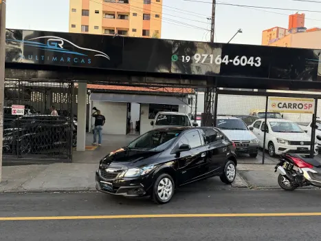 CHEVROLET Onix Hatch 1.4 4P FLEX LT, Foto 1