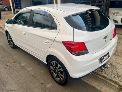 CHEVROLET Onix Hatch 1.4 4P FLEX LTZ, Foto 7
