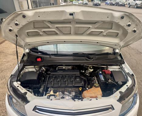 CHEVROLET Onix Hatch 1.4 4P FLEX LTZ, Foto 14