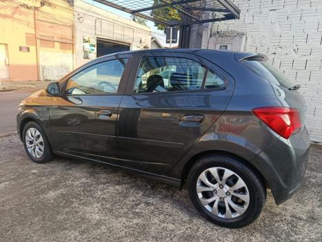 CHEVROLET Onix Hatch 1.4 4P FLEX LT, Foto 4