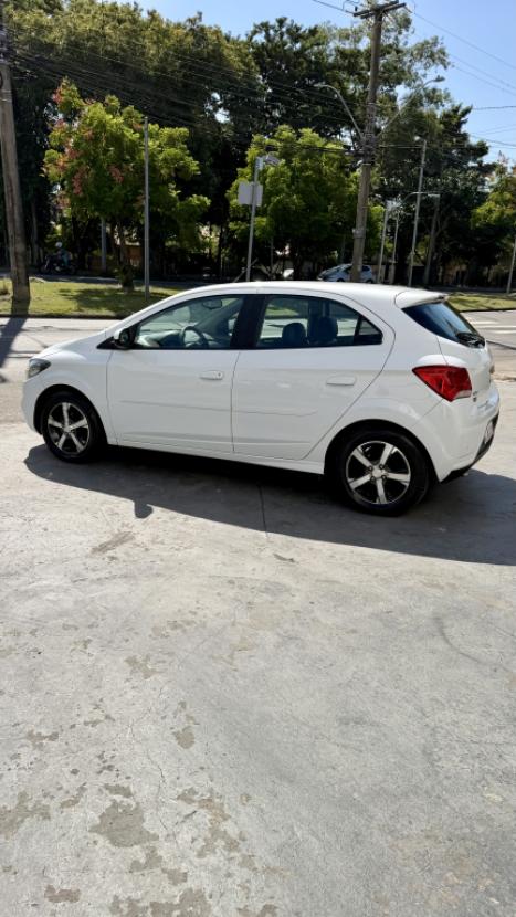 CHEVROLET Onix Hatch 1.4 4P FLEX LTZ, Foto 6