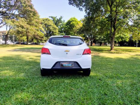 CHEVROLET Onix Hatch 1.0 4P FLEX LT LOLLAPALOOZA, Foto 8