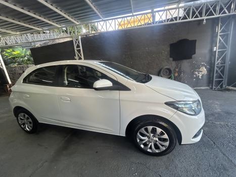 CHEVROLET Onix Hatch 1.4 4P FLEX LT, Foto 3