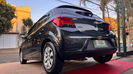 CHEVROLET Onix Hatch 1.0 4P FLEX LT, Foto 6